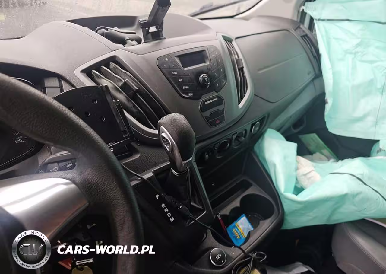 2017 Ford Transit-150