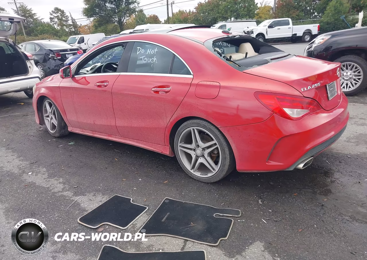 2015 Mercedes-Benz Cla 250 VIN:WDDSJ4EB4FN240029 - 3