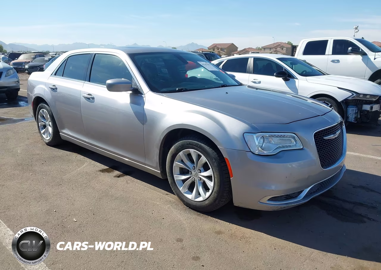 2016 Chrysler 300 Limited