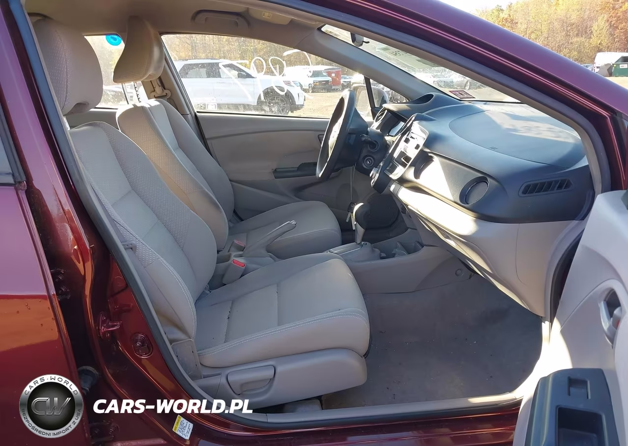 2011 Honda Insight VIN:JHMZE2H38BS007335 - 5