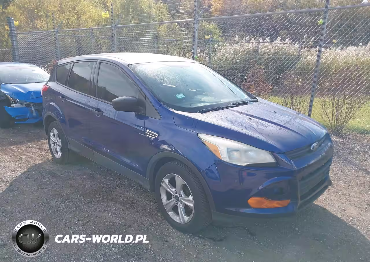 2015 Ford Escape S
