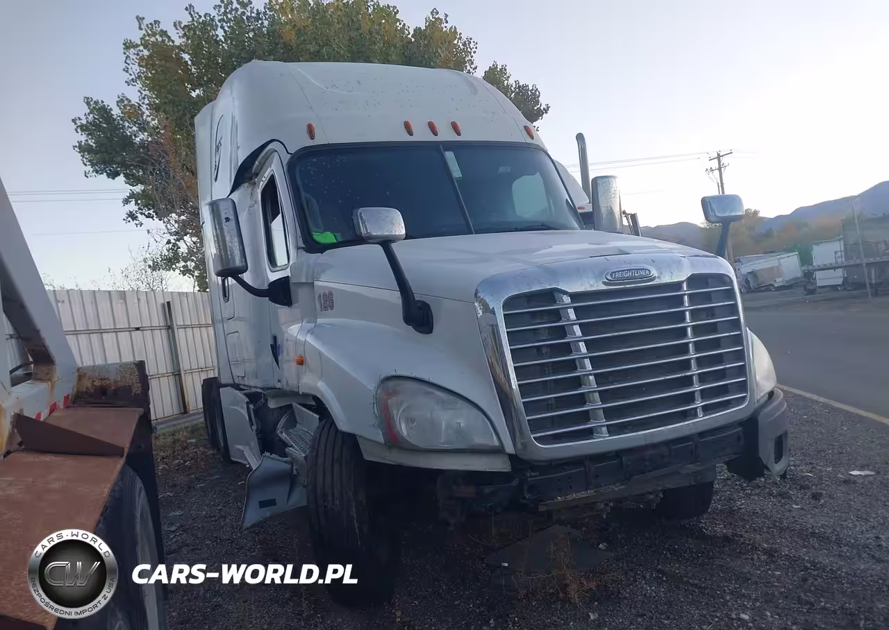 2016 Freightliner Cascadia 125