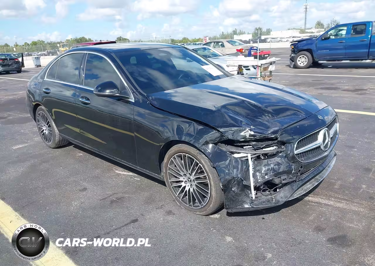 2024 Mercedes-Benz C 300