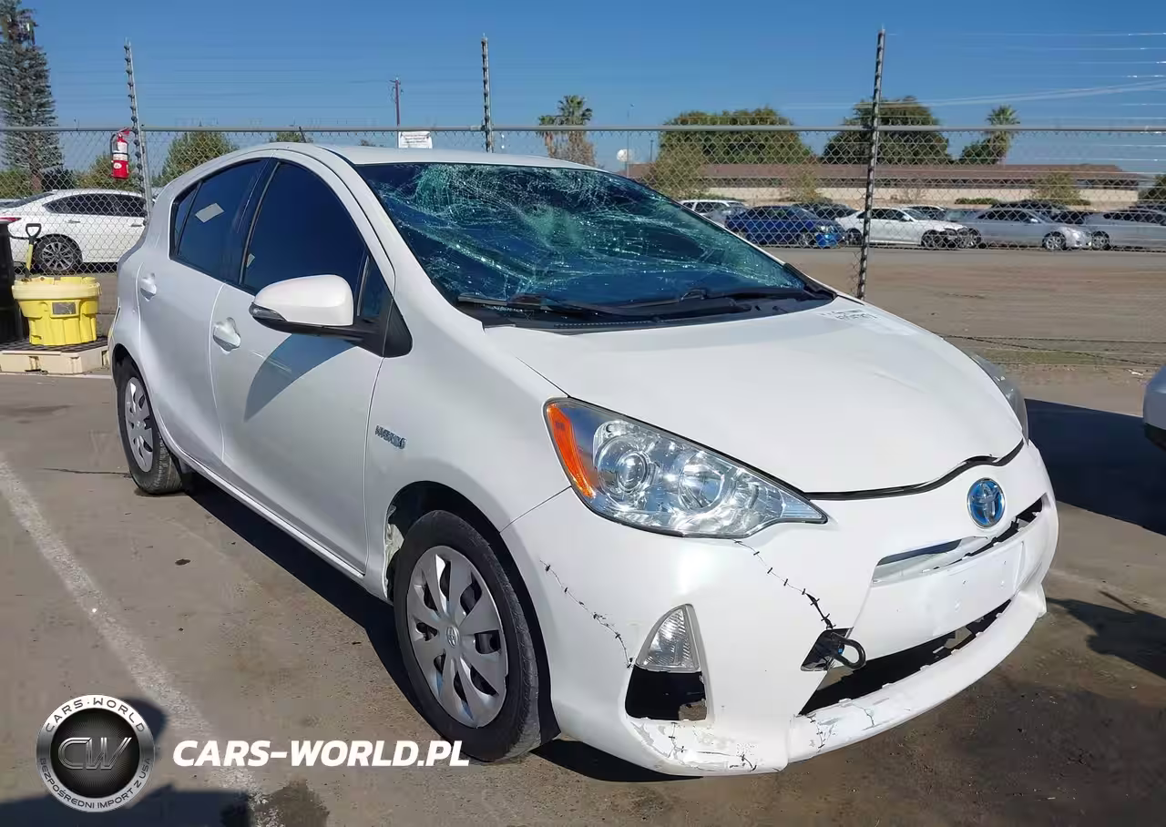 2014 Toyota Prius C One