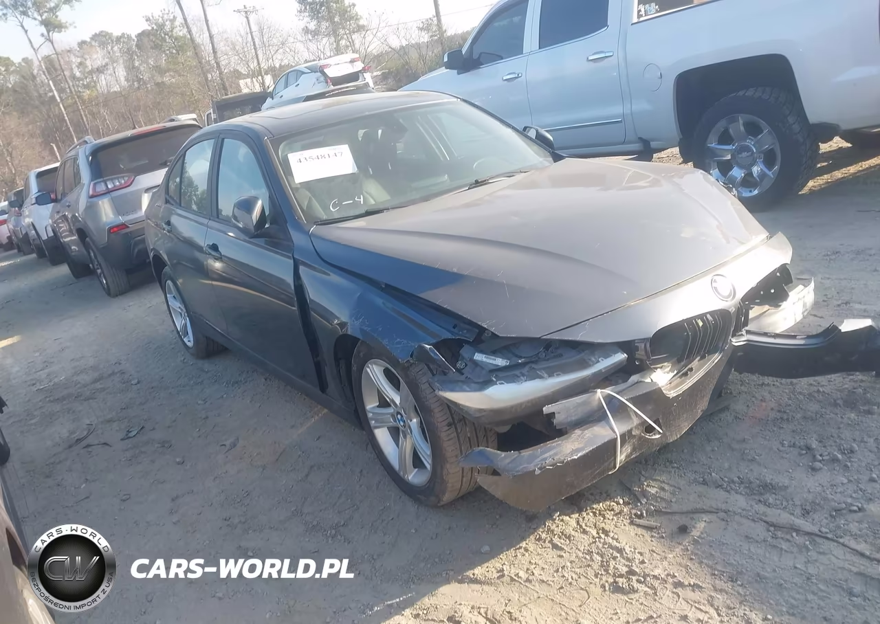 2014 BMW 320I xDrive – zdjęcie 1 z 16