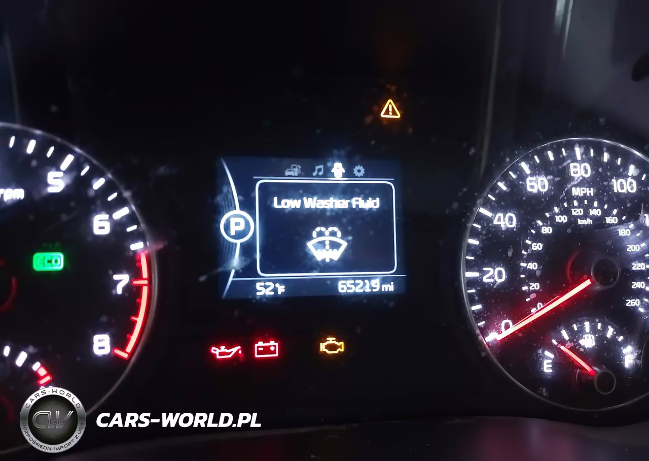 2018 Kia Optima Lx VIN:5XXGT4L32JG225541 - 16