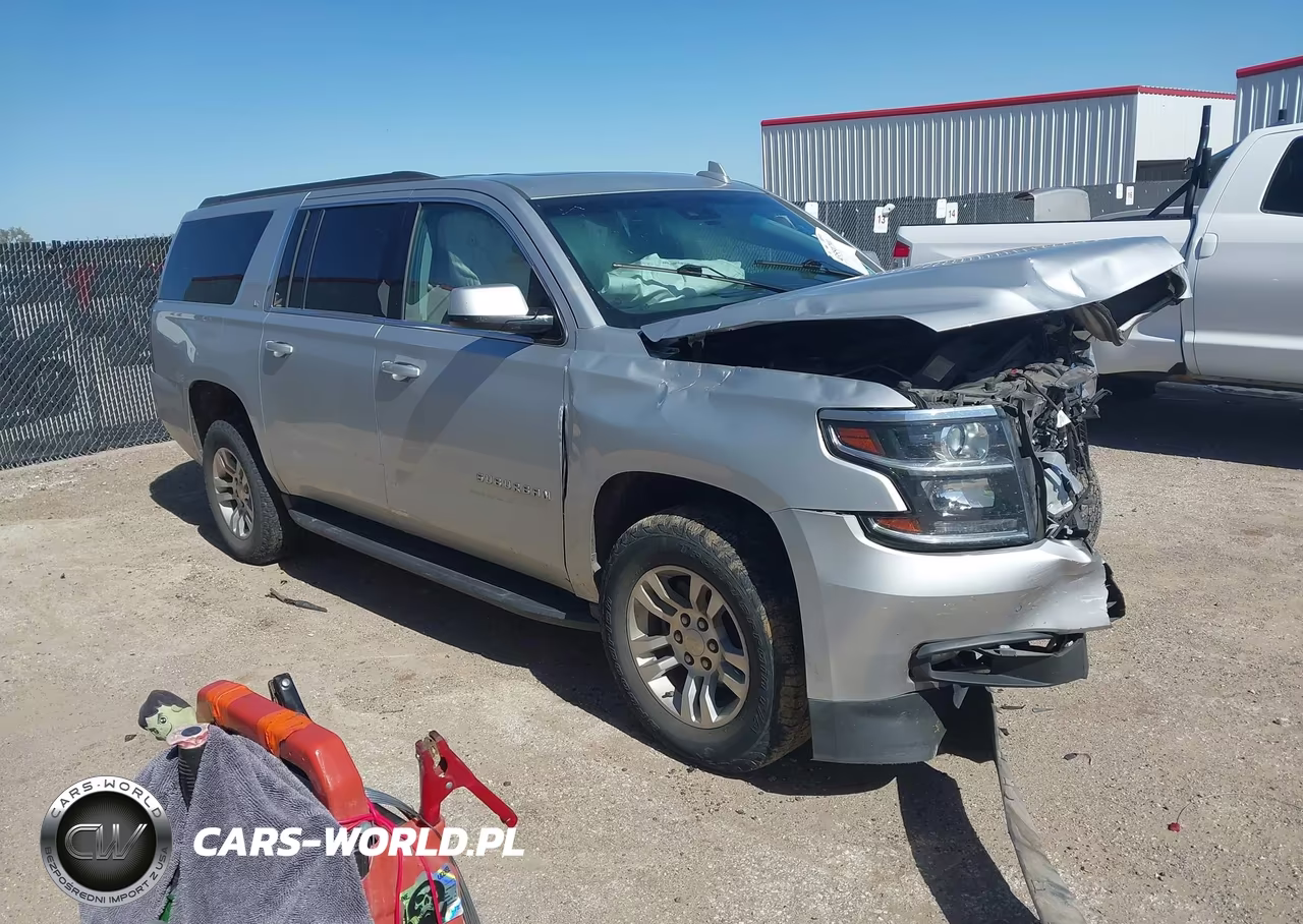 2018 Chevrolet Suburban Lt – zdjęcie 1 z 14