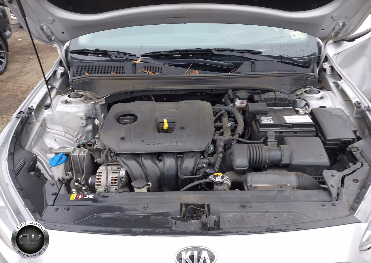 2021 Kia Forte Lxs VIN:3KPF24AD6ME356303 - 10