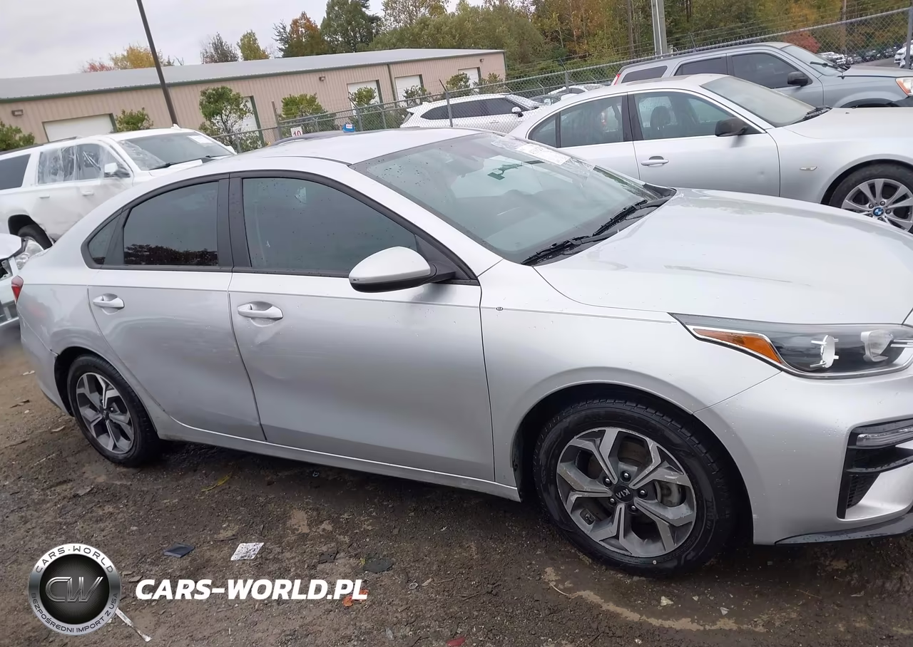 2021 Kia Forte Lxs VIN:3KPF24AD6ME356303 - 13