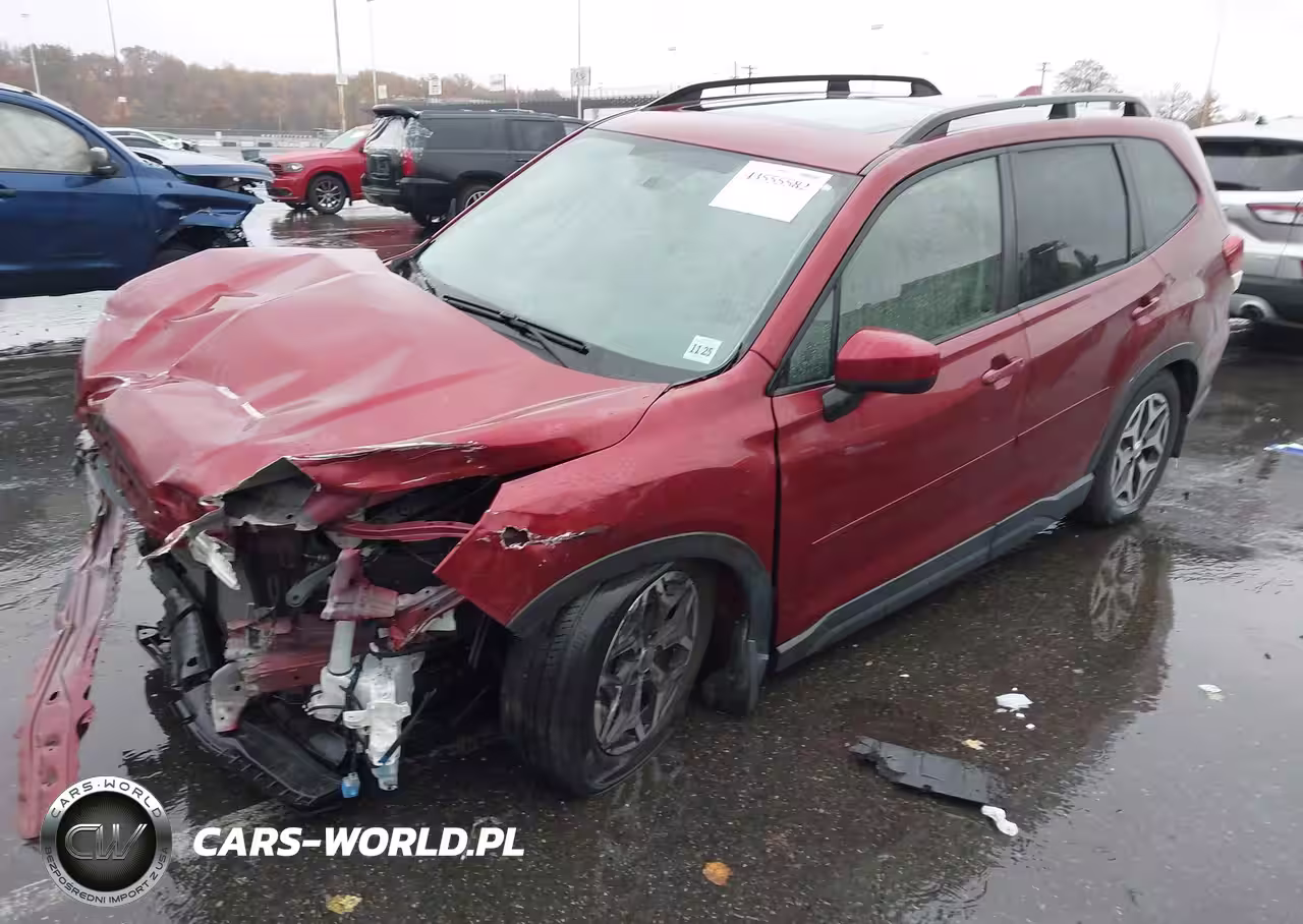 2021 Subaru Forester Premium VIN:JF2SKAFC4MH409654 - 2