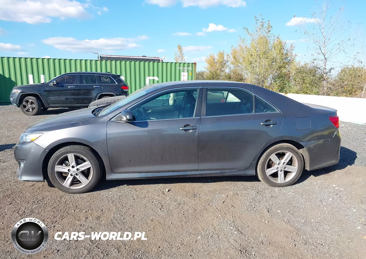 2013 Toyota Camry Se VIN:4T1BF1FK7DU270374 - 14