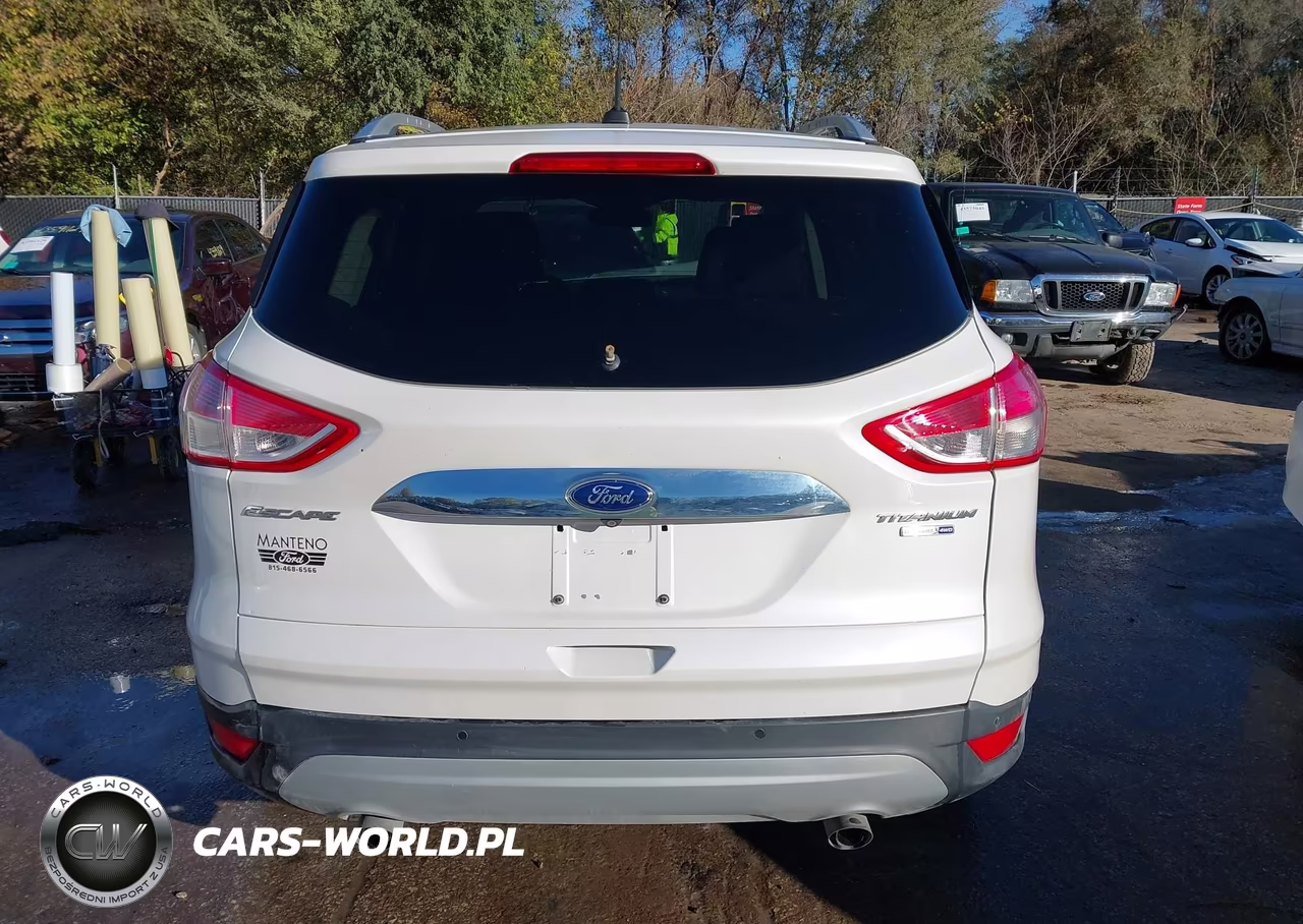2015 Ford Escape Titanium VIN:1FMCU9J91FUC35135 - 17