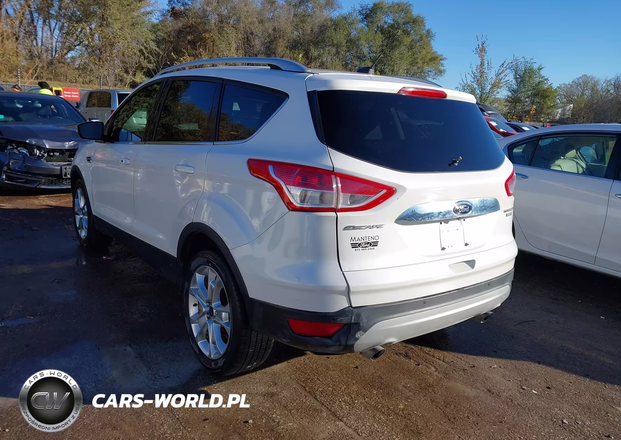 2015 Ford Escape Titanium VIN:1FMCU9J91FUC35135 - 3