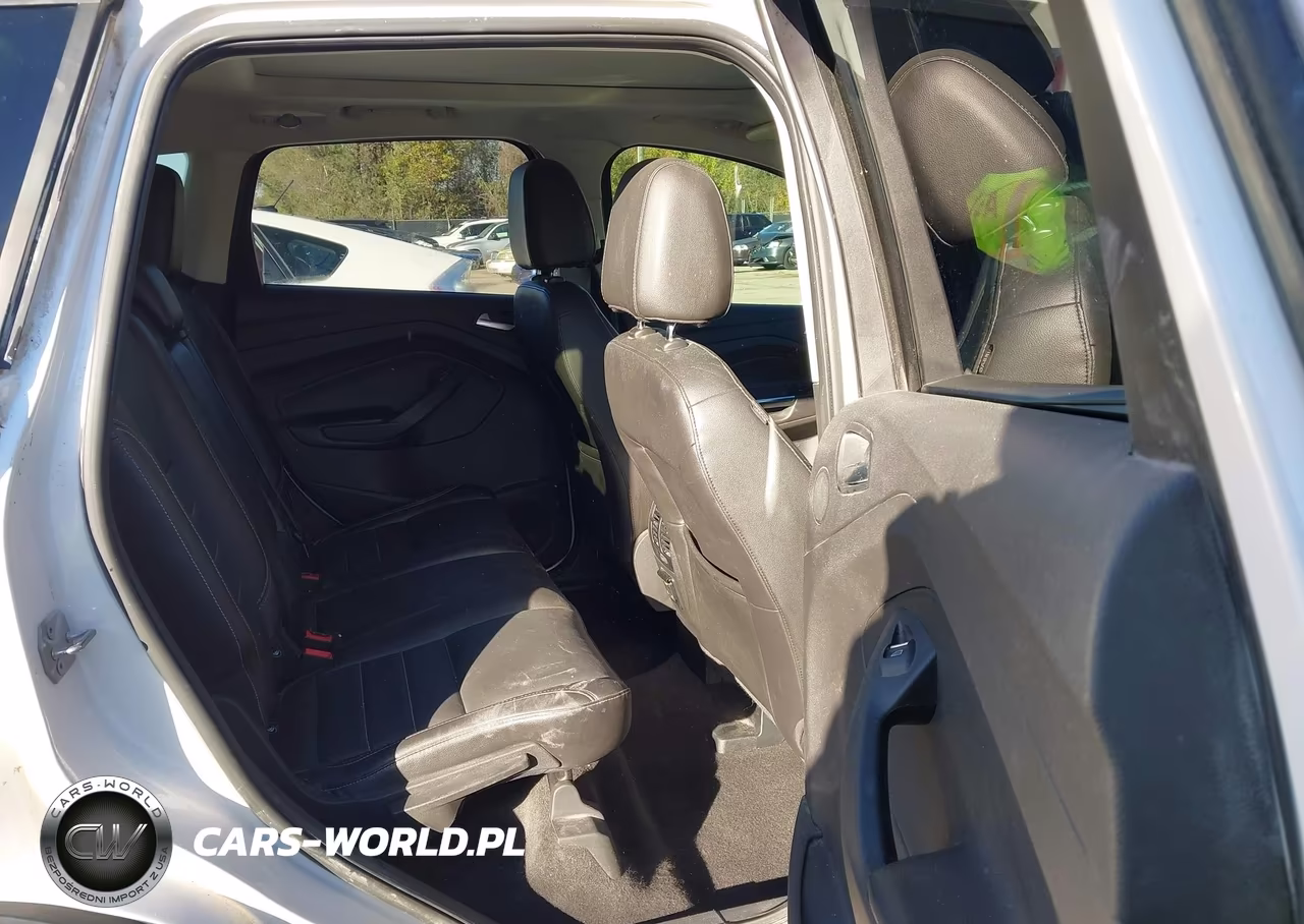 2015 Ford Escape Titanium VIN:1FMCU9J91FUC35135 - 8
