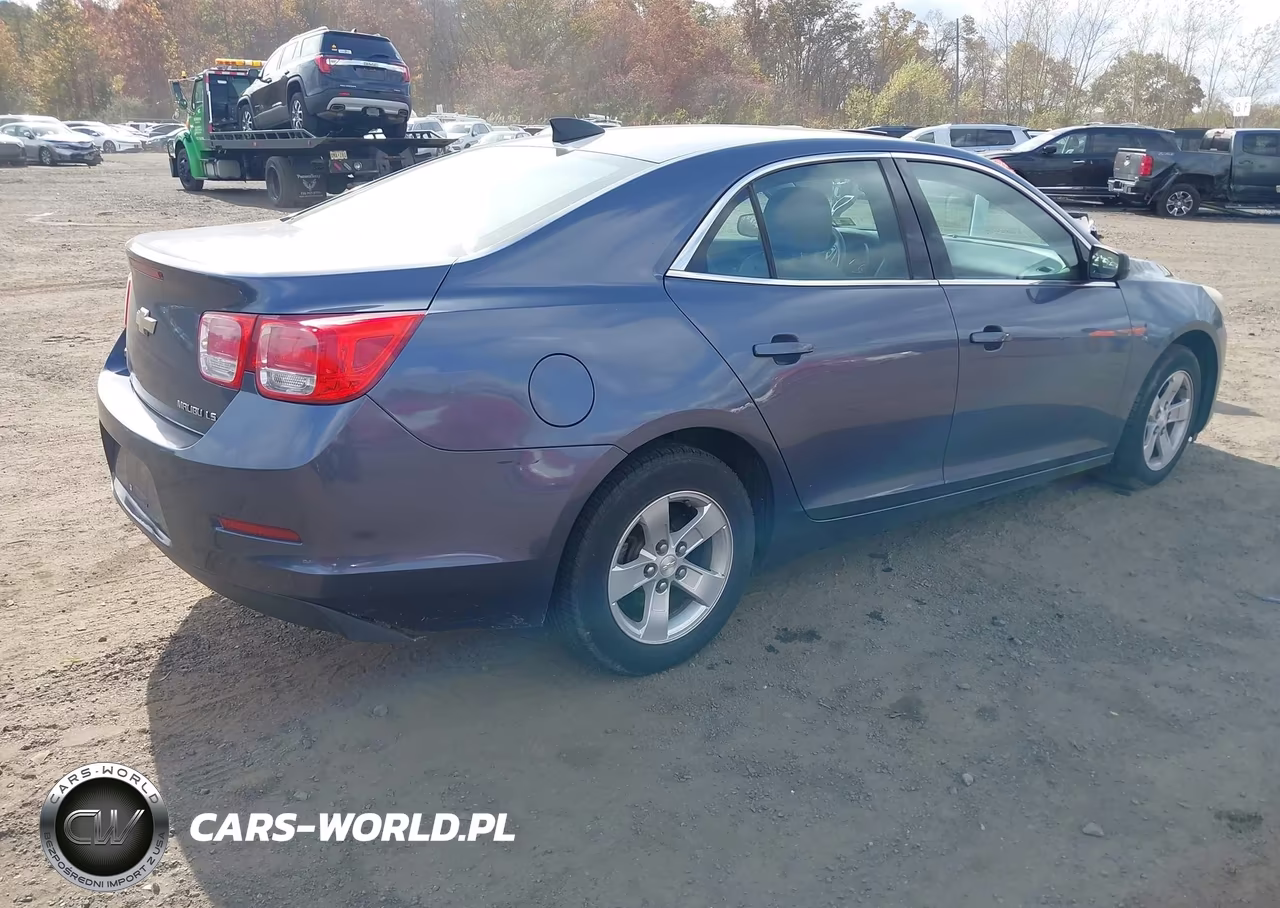 2015 Chevrolet Malibu Ls VIN:1G11B5SL9FF218472 - 4