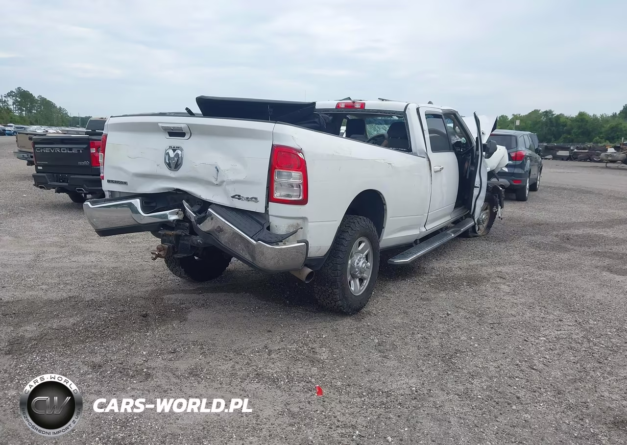 2019 Ram 3500 Big Horn 4X4 8' Box VIN:3C63R3HL3KG696121 - 4