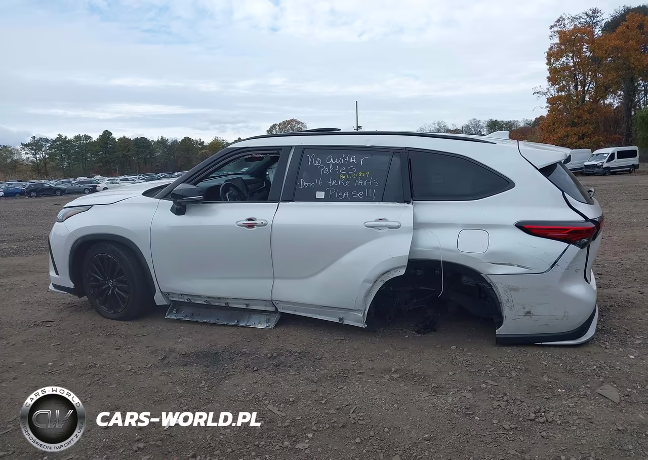 2023 Toyota Highlander Xse VIN:5TDKDRBH1PS015697 - 14