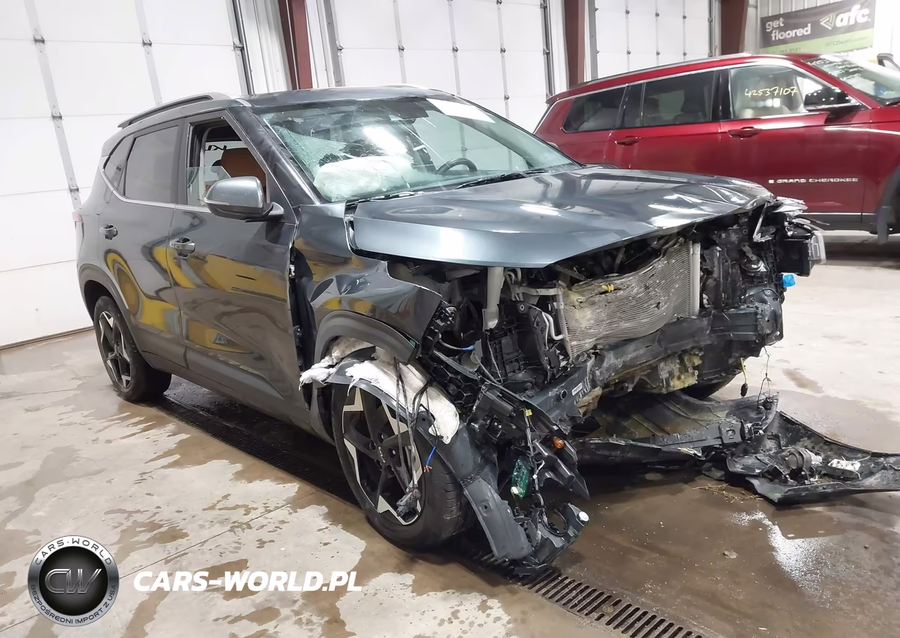 2025 Kia Seltos Ex – zdjęcie 1 z 16
