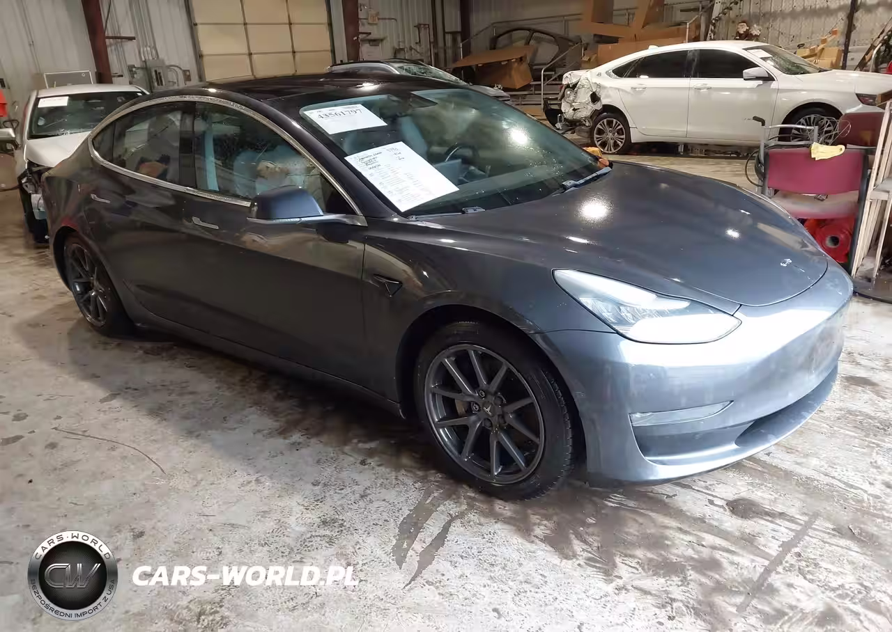 2018 Tesla Model 3 Long Range-Performance