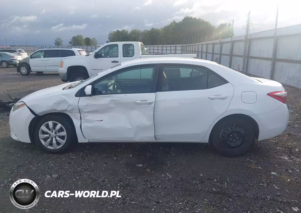 2016 Toyota Corolla Le VIN:2T1BURHEXGC517128 - 14