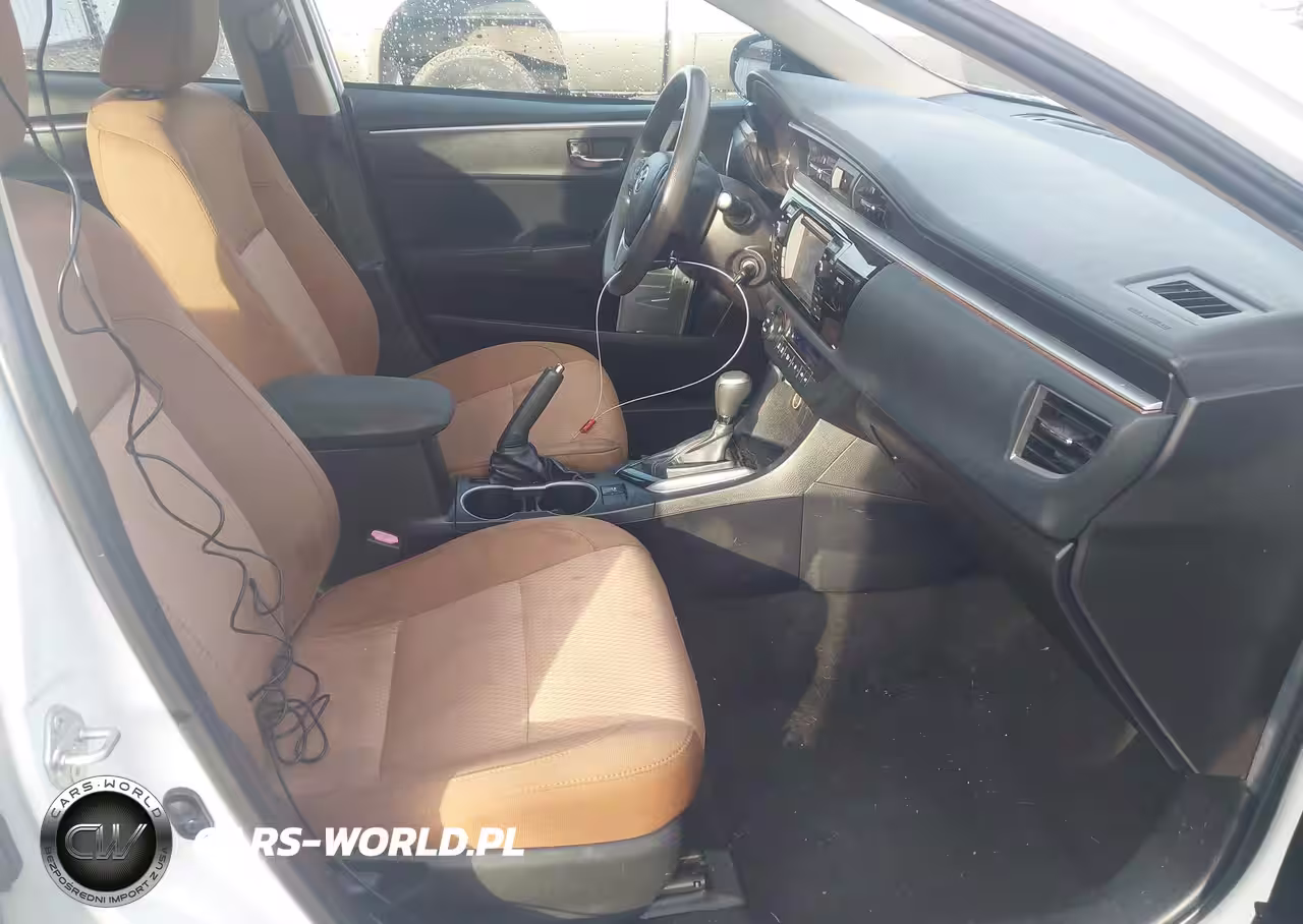 2016 Toyota Corolla Le VIN:2T1BURHEXGC517128 - 5