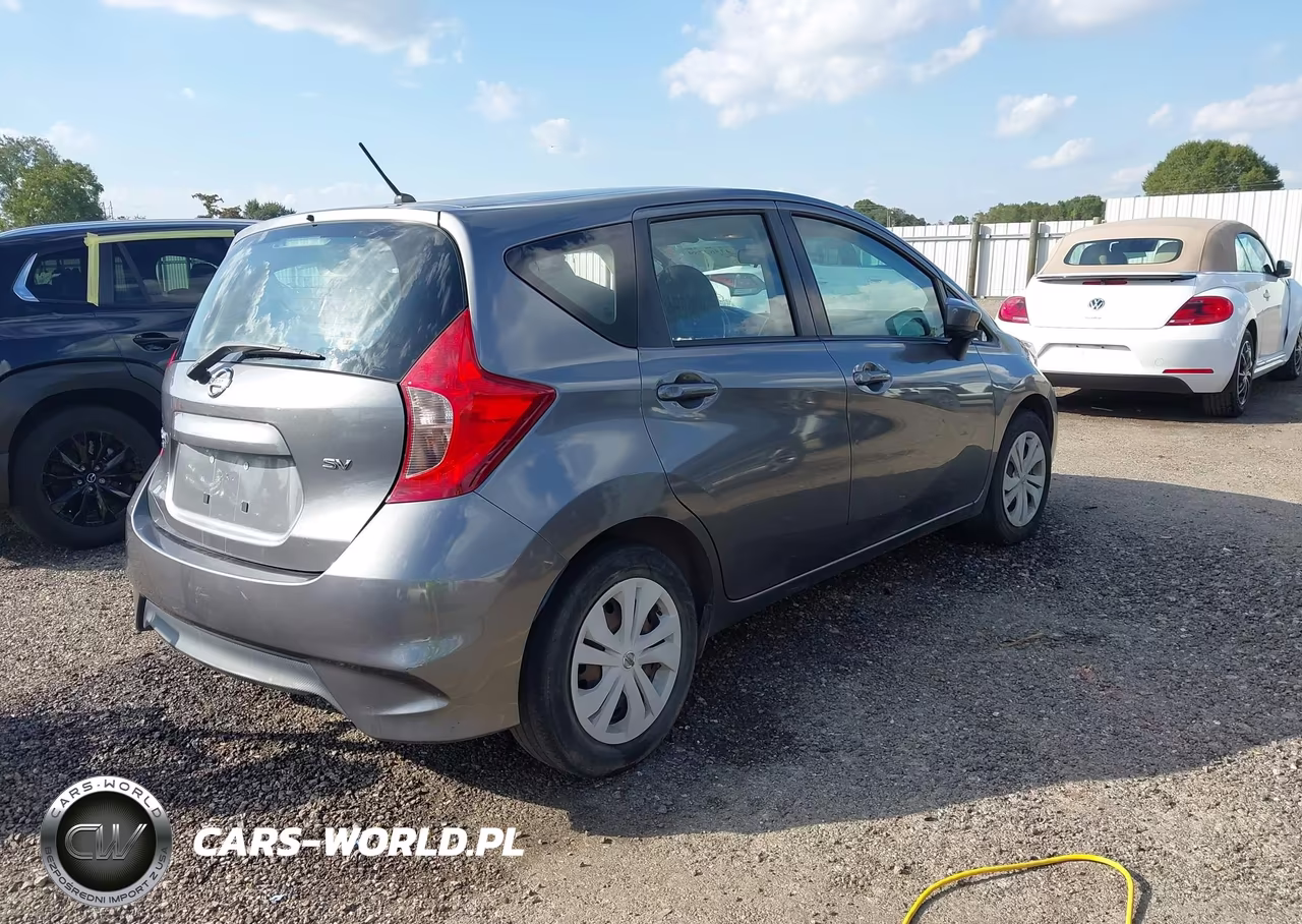 2019 Nissan Versa Note Sv VIN:3N1CE2CP7KL360863 - 4