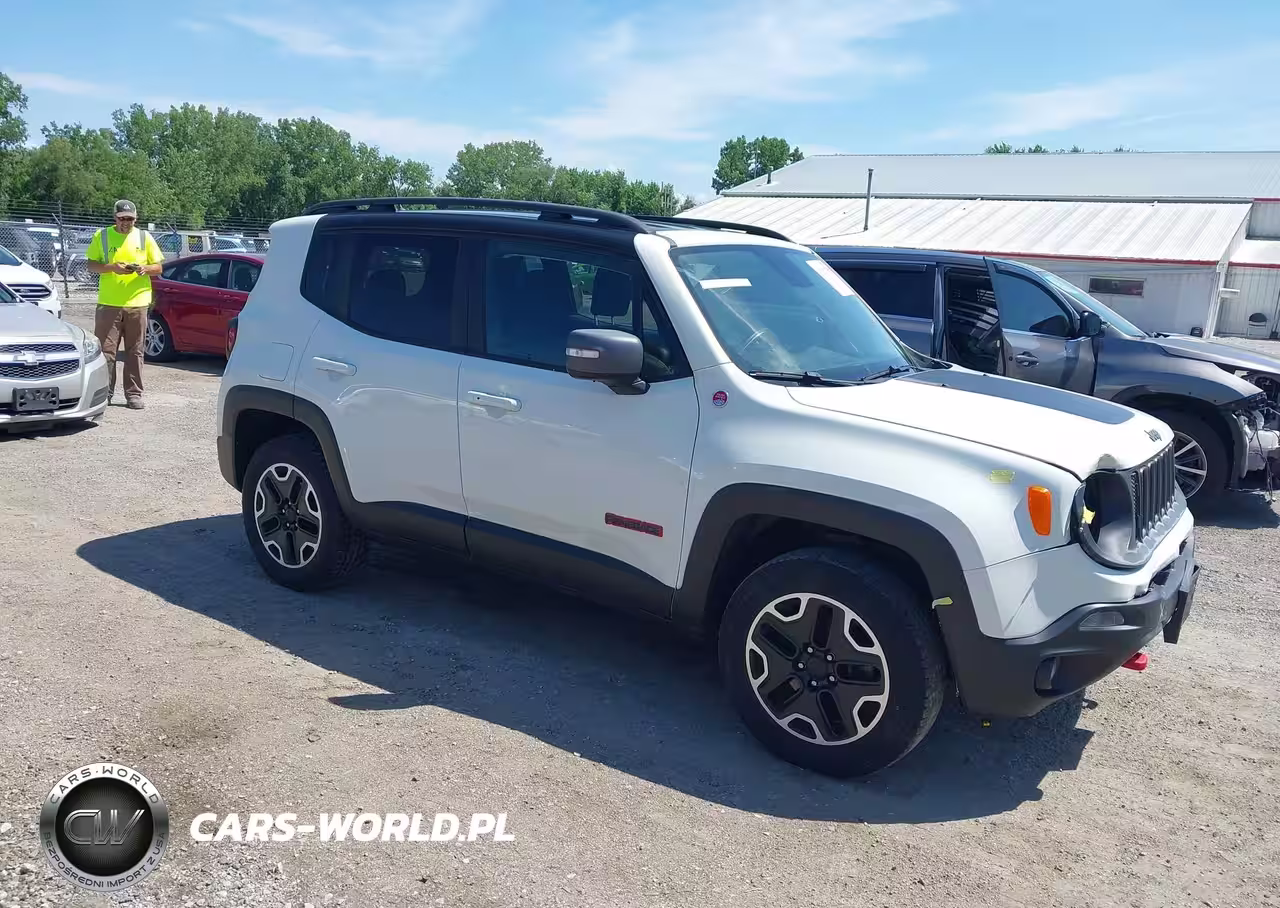 2017 Jeep Renegade Trailhawk 4X4