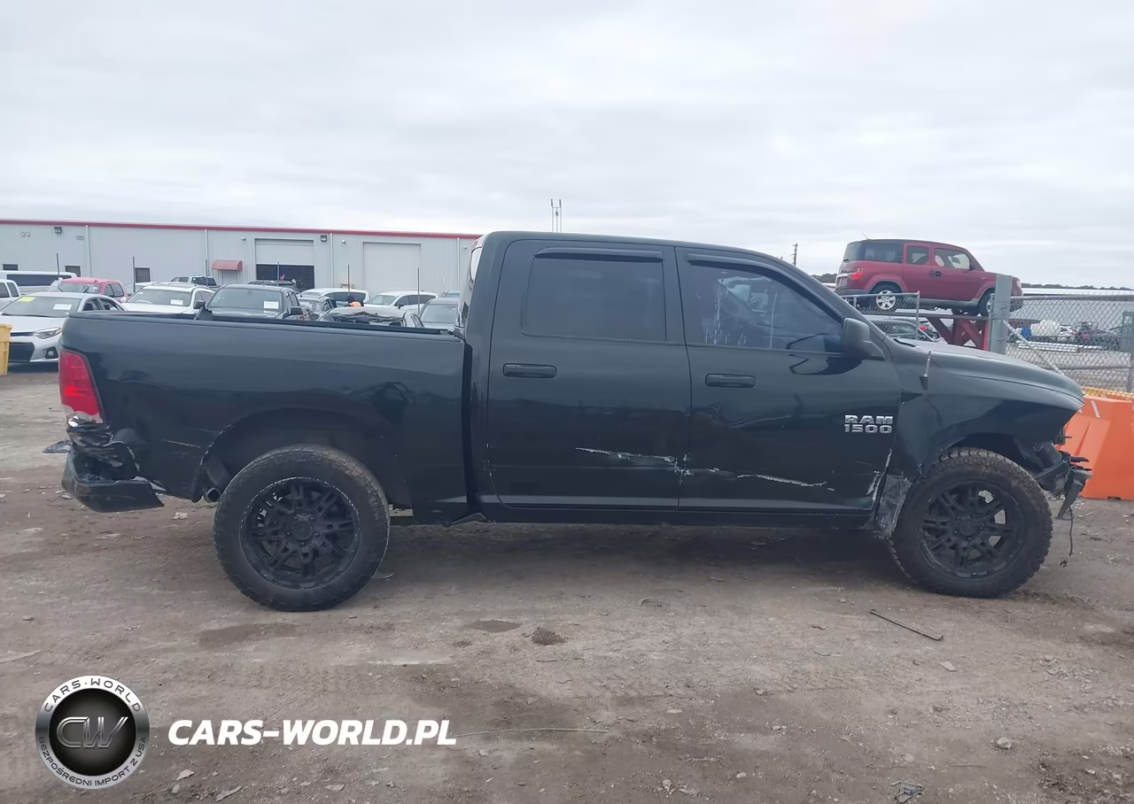 2017 Ram 1500 Express 4X4 5'7 Box VIN:3C6RR7KT2HG723991 - 13