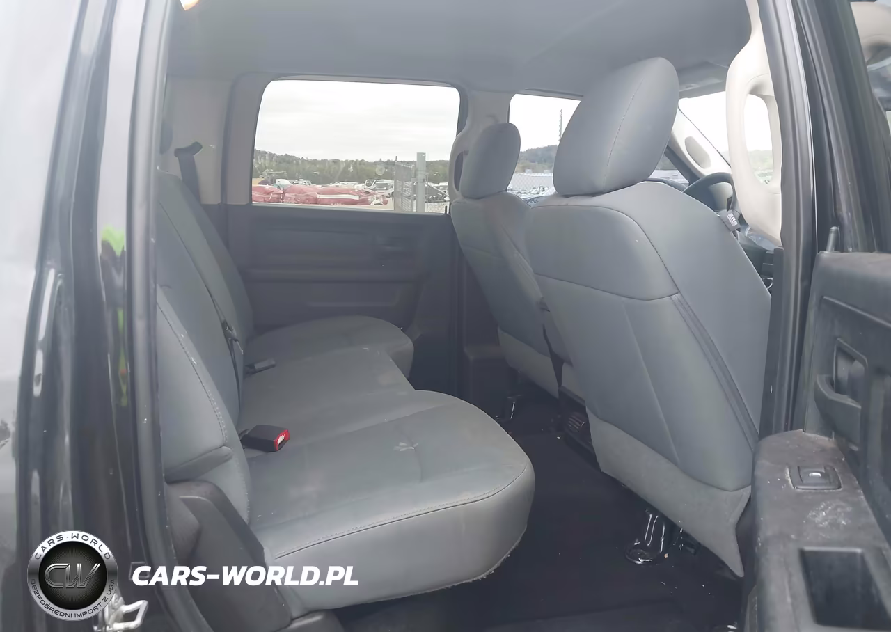 2017 Ram 1500 Express 4X4 5'7 Box VIN:3C6RR7KT2HG723991 - 8