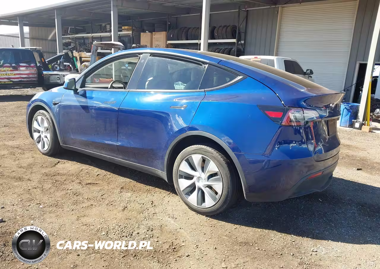 2022 Tesla Model Y Long Range Dual Motor All-Wheel Drive VIN:7SAYGDEE0NF367308 - 3