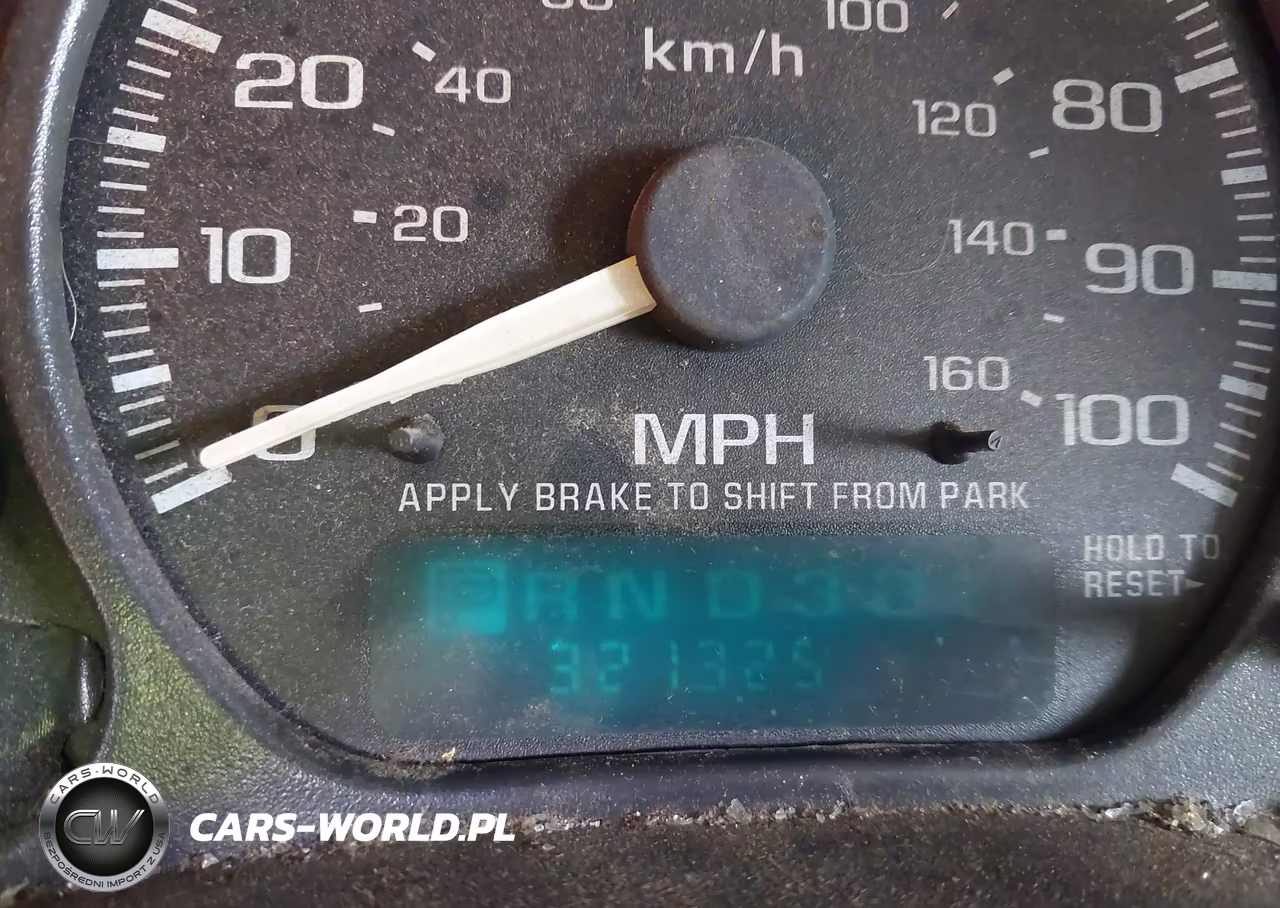 2002 Chevrolet Silverado 1500 VIN:2GCEC19W521134679 - 14