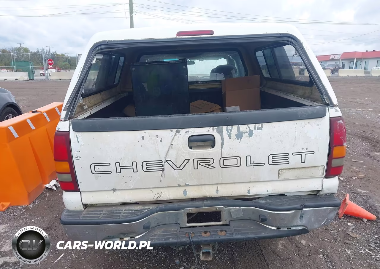 2002 Chevrolet Silverado 1500 VIN:2GCEC19W521134679 - 6