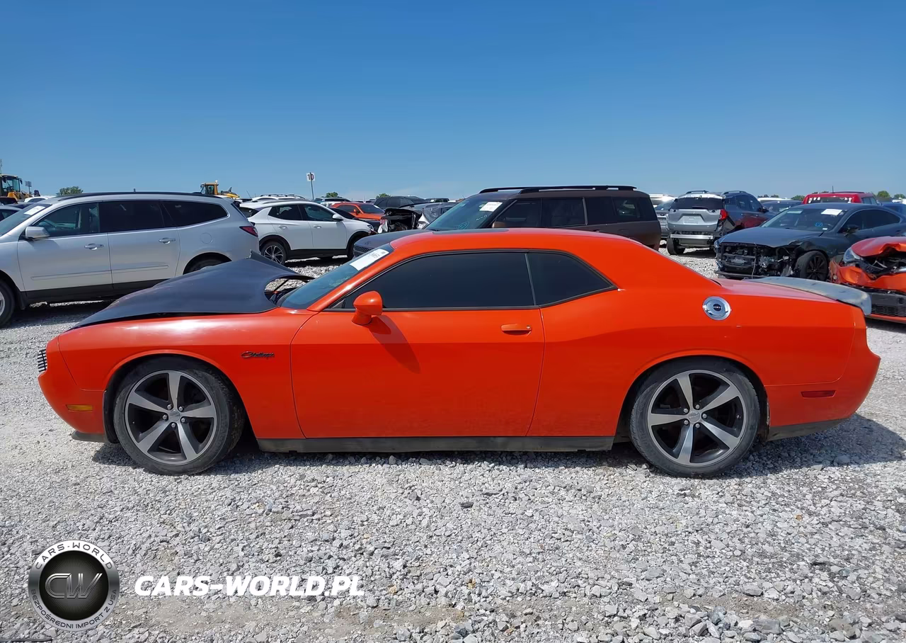 2013 Dodge Challenger R-T Classic VIN:2C3CDYBT7DH733689 - 14