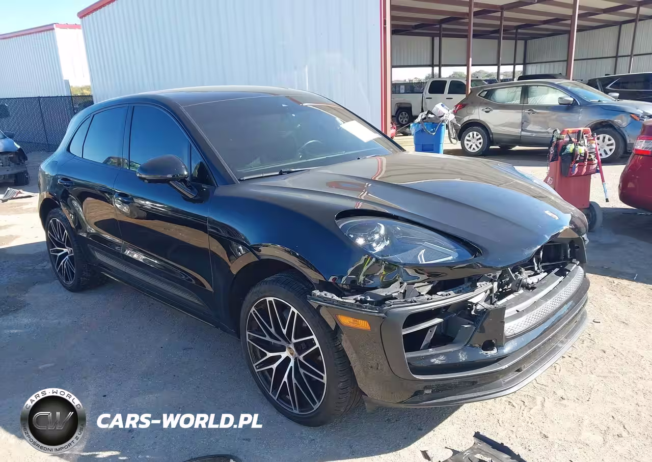 2023 Porsche Macan T