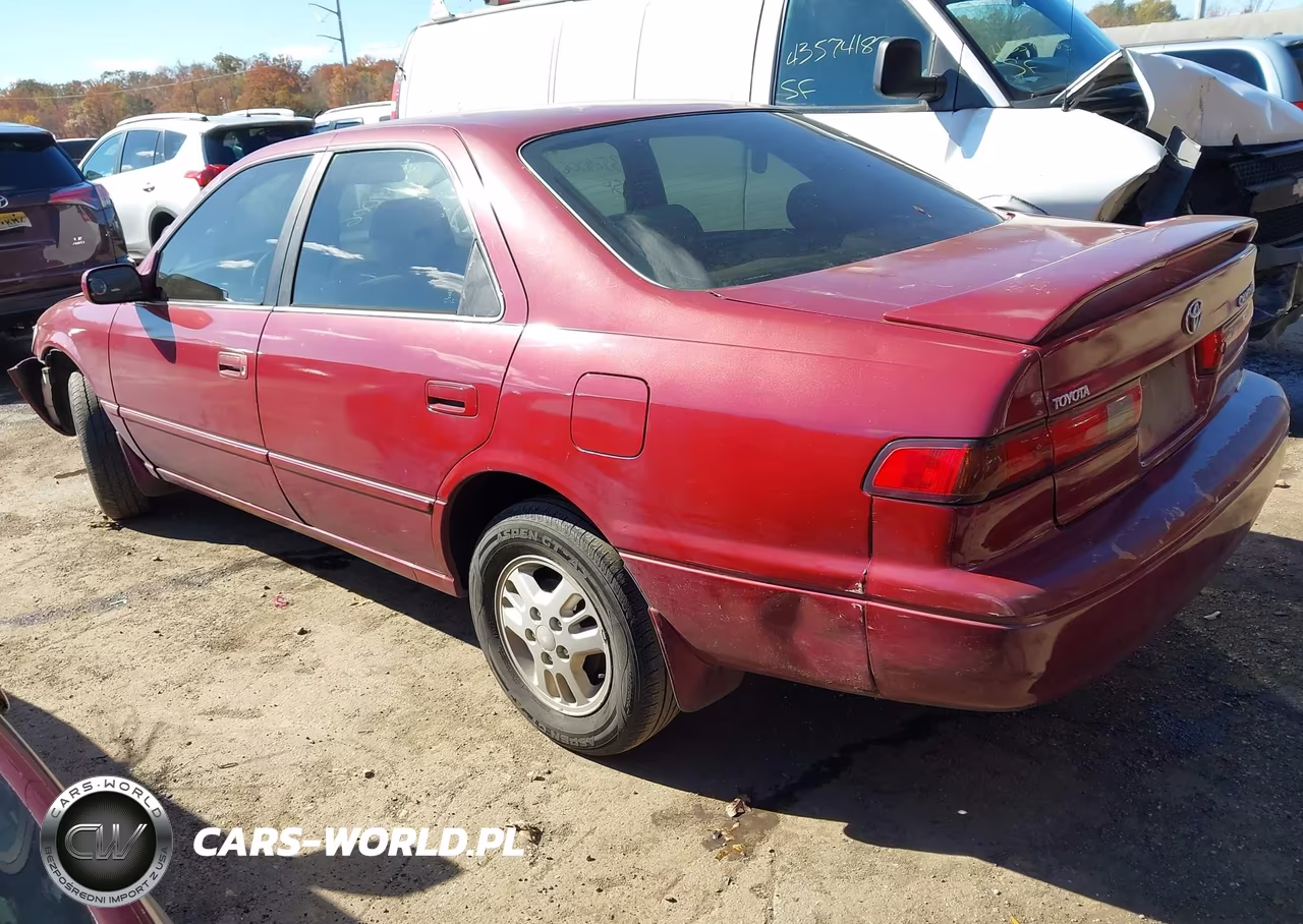 1997 Toyota Camry Le VIN:4T1BG22K7VU060772 - 3
