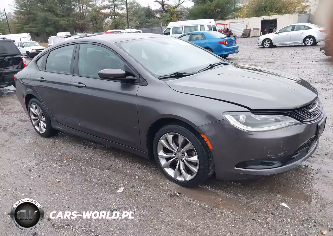 2015 Chrysler 200 S