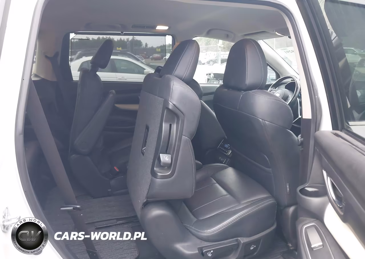 2021 Subaru Ascent Limited VIN:4S4WMAMD4M3448470 - 8
