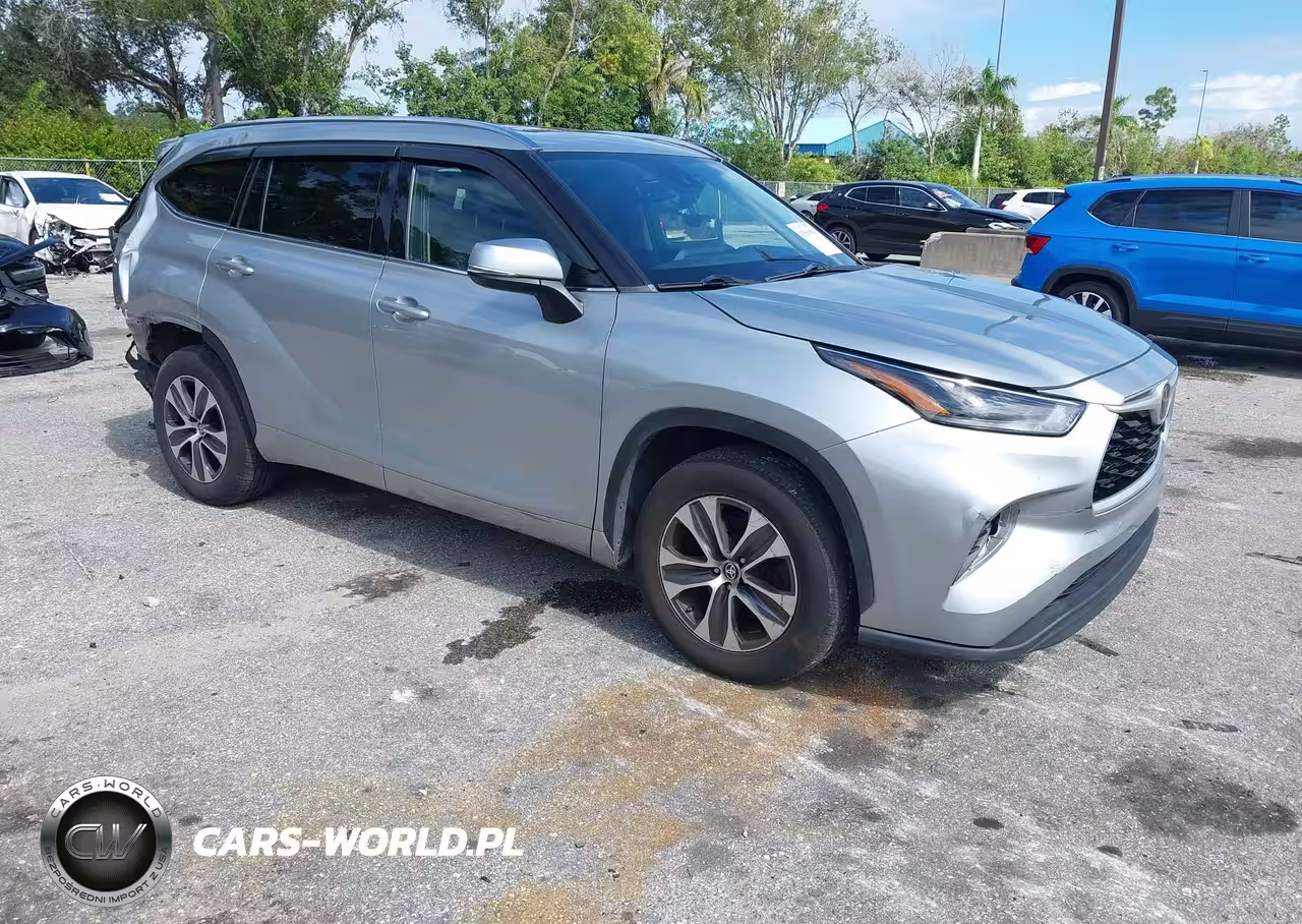 2021 Toyota Highlander Xle