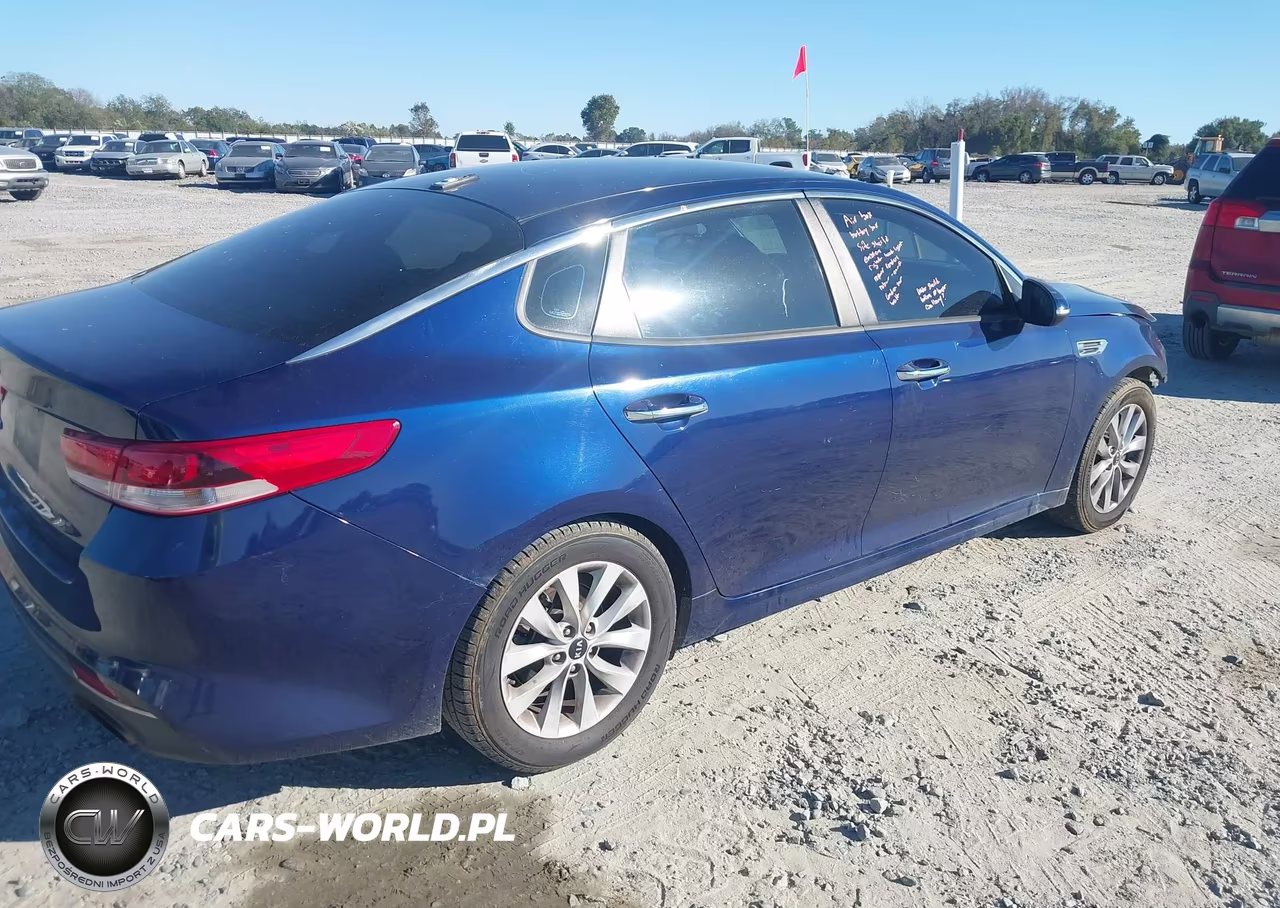 2017 Kia Optima Lx VIN:5XXGT4L39HG140335 - 4