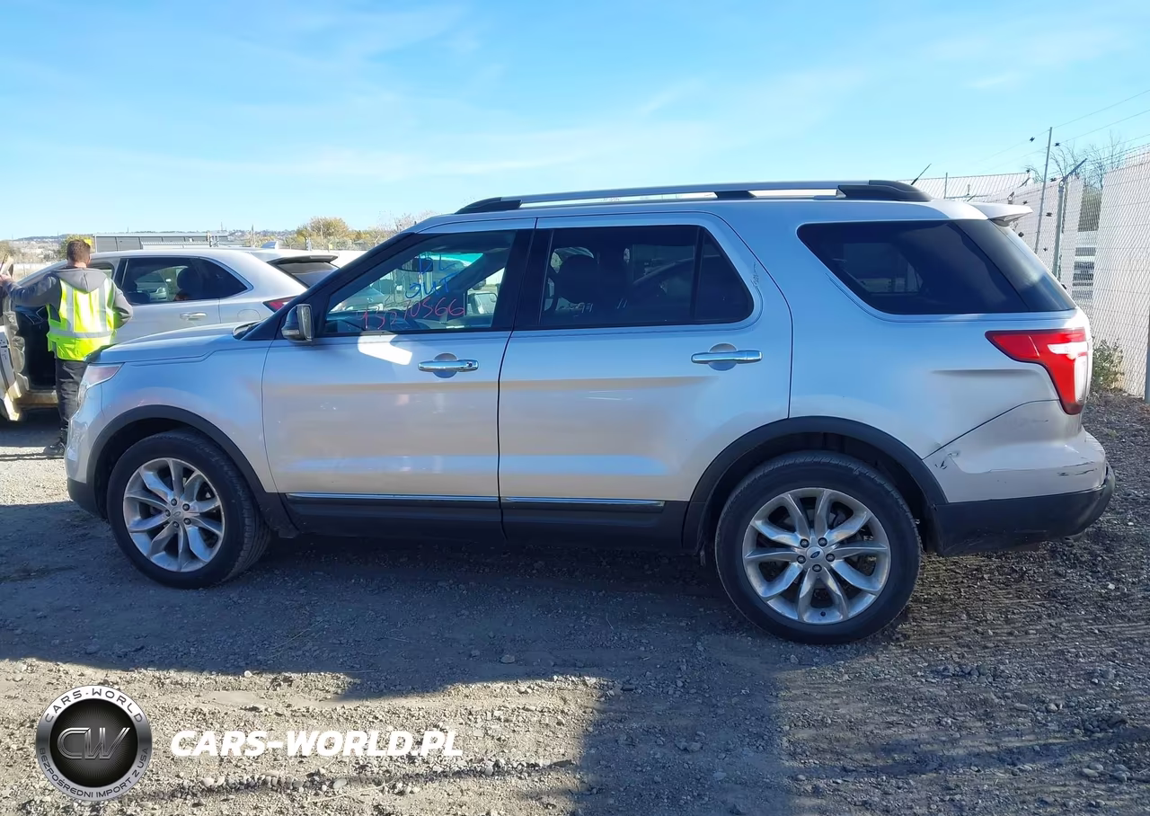 2013 Ford Explorer Xlt VIN:1FM5K8D80DGA37122 - 14