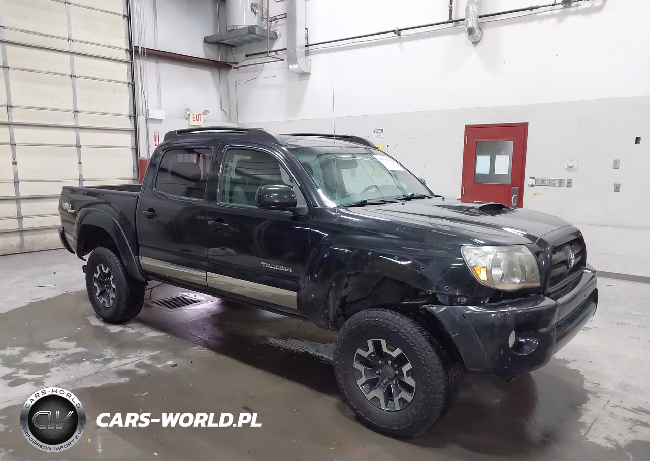 2005 Toyota Tacoma Base V6