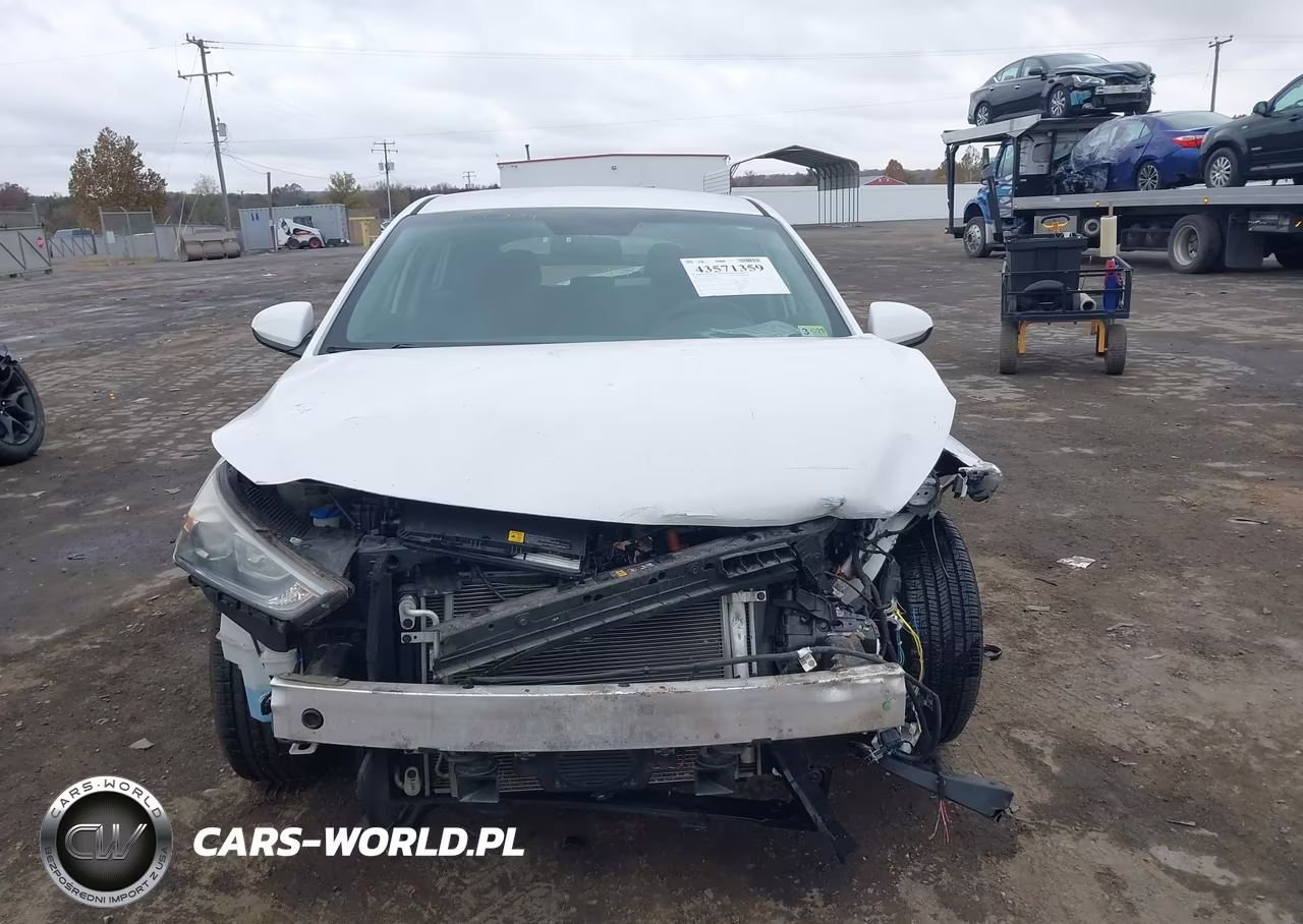 2017 Hyundai Ioniq Hybrid Blue VIN:KMHC65LC3HU030611 - 12