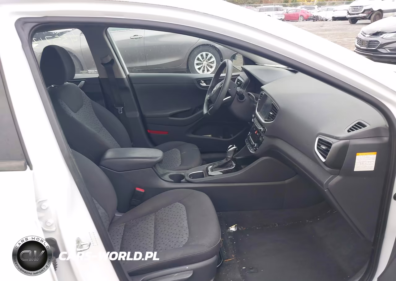2017 Hyundai Ioniq Hybrid Blue VIN:KMHC65LC3HU030611 - 5