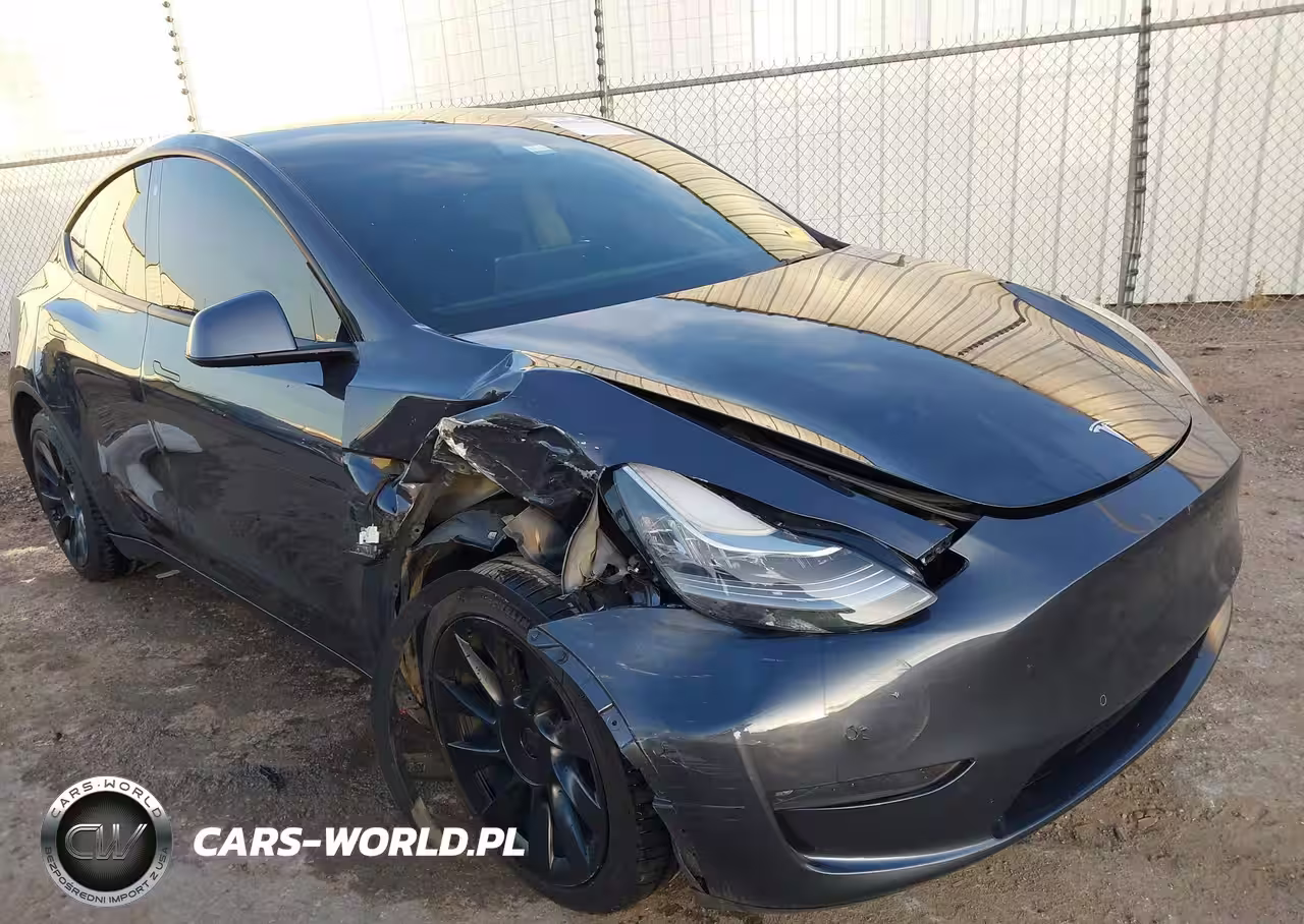 2021 Tesla Model Y Long Range Dual Motor All-Wheel Drive