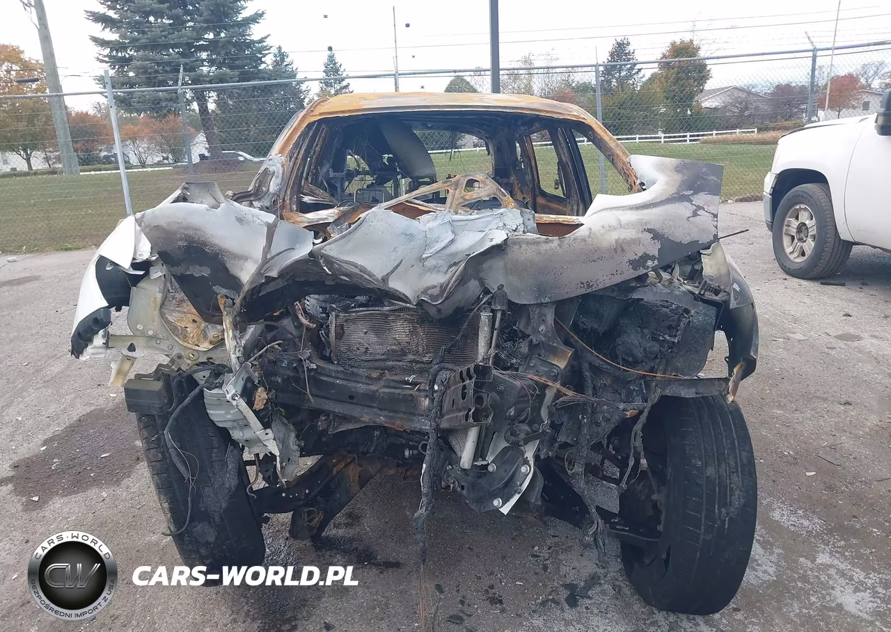 2016 Nissan Rogue S VIN:KNMAT2MT4GP649085 - 11