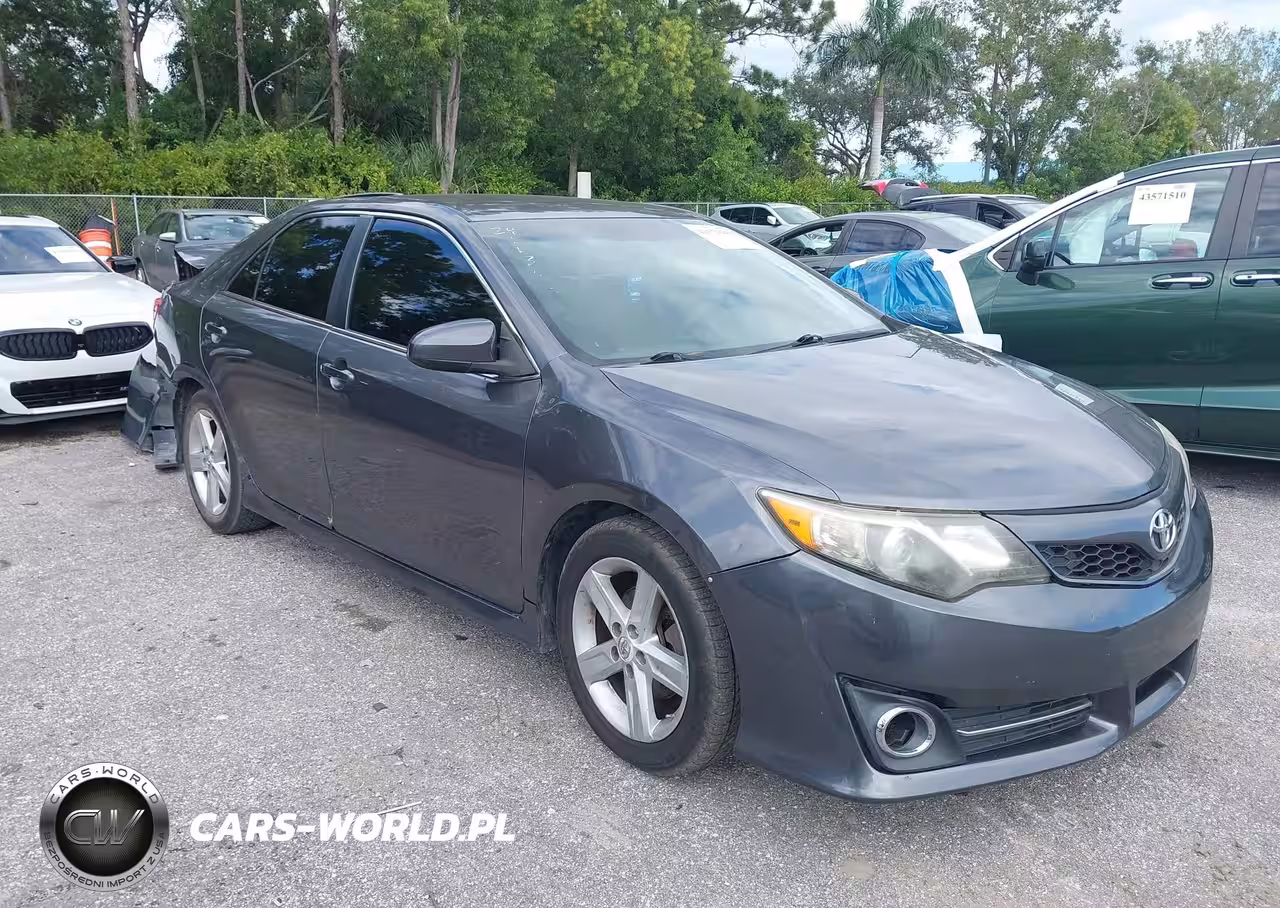 2014 Toyota Camry Se