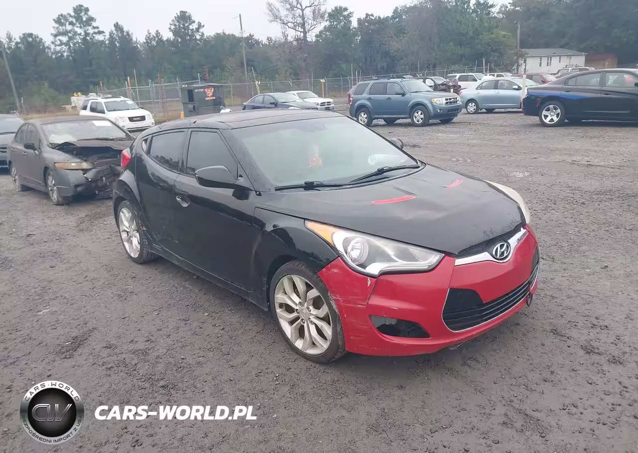 2012 Hyundai Veloster Base W-Red-Black