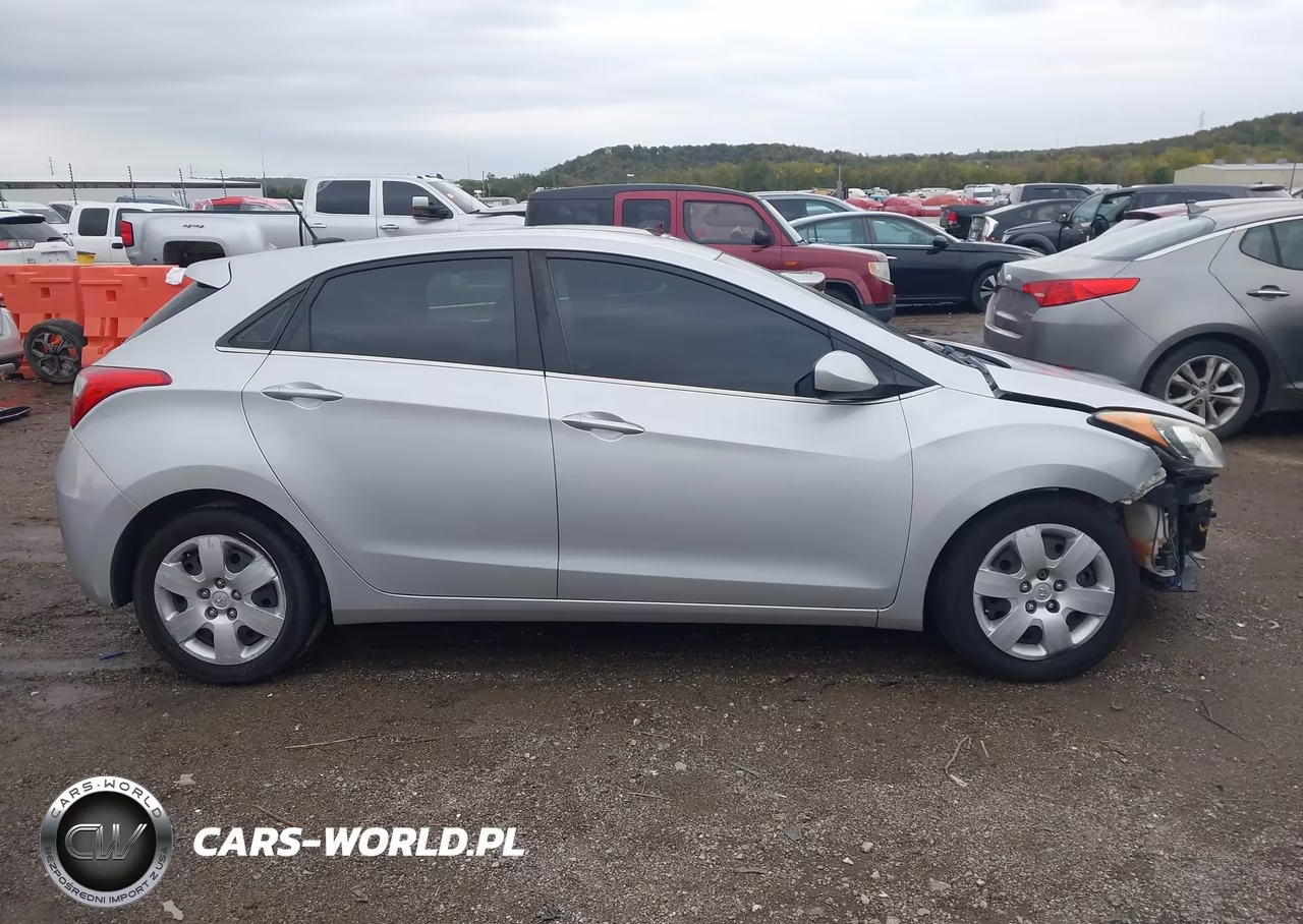 2017 Hyundai Elantra Gt VIN:KMHD35LH5HU372716 - 13