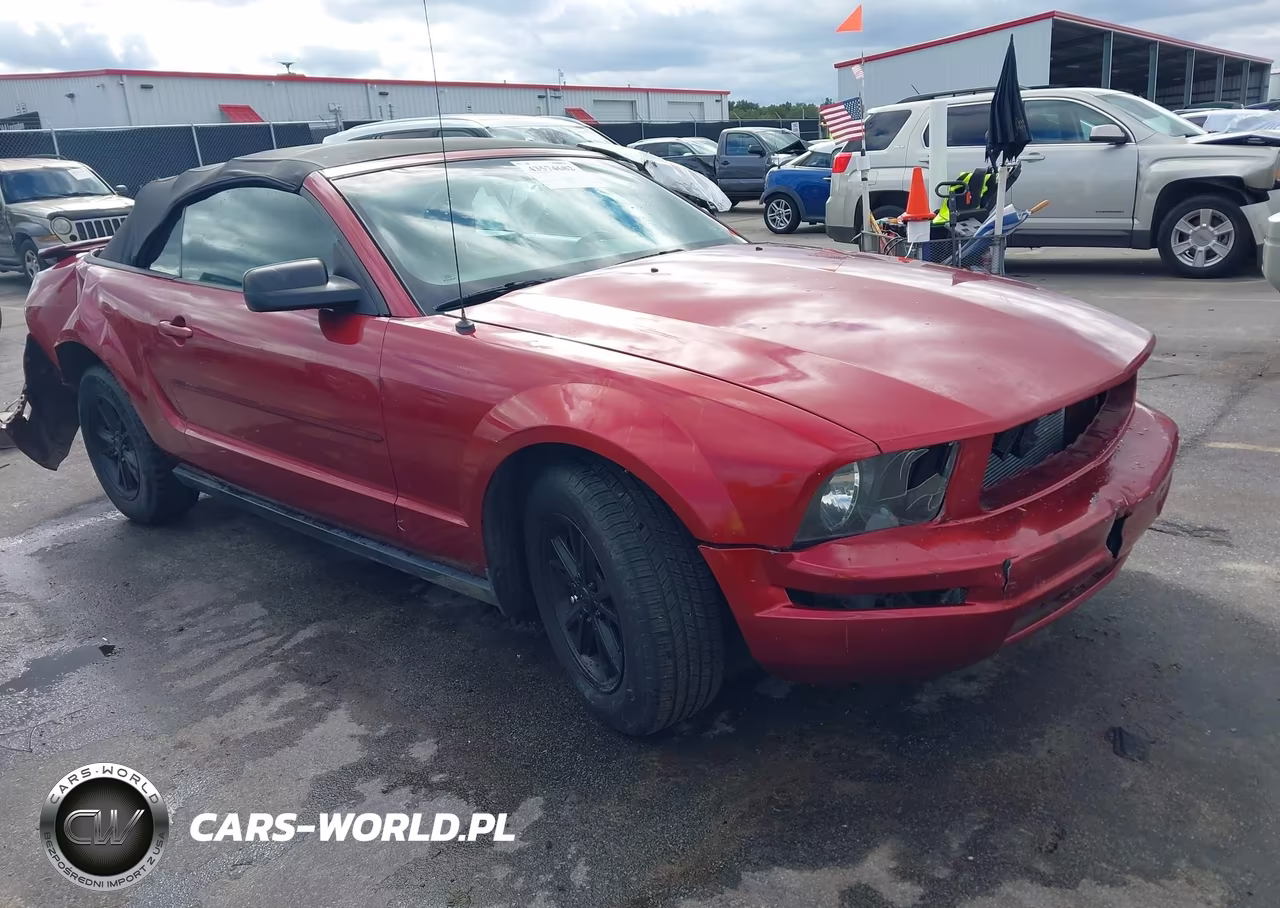 2007 Ford Mustang V6 Deluxe-V6 Premium – zdjęcie 1 z 18
