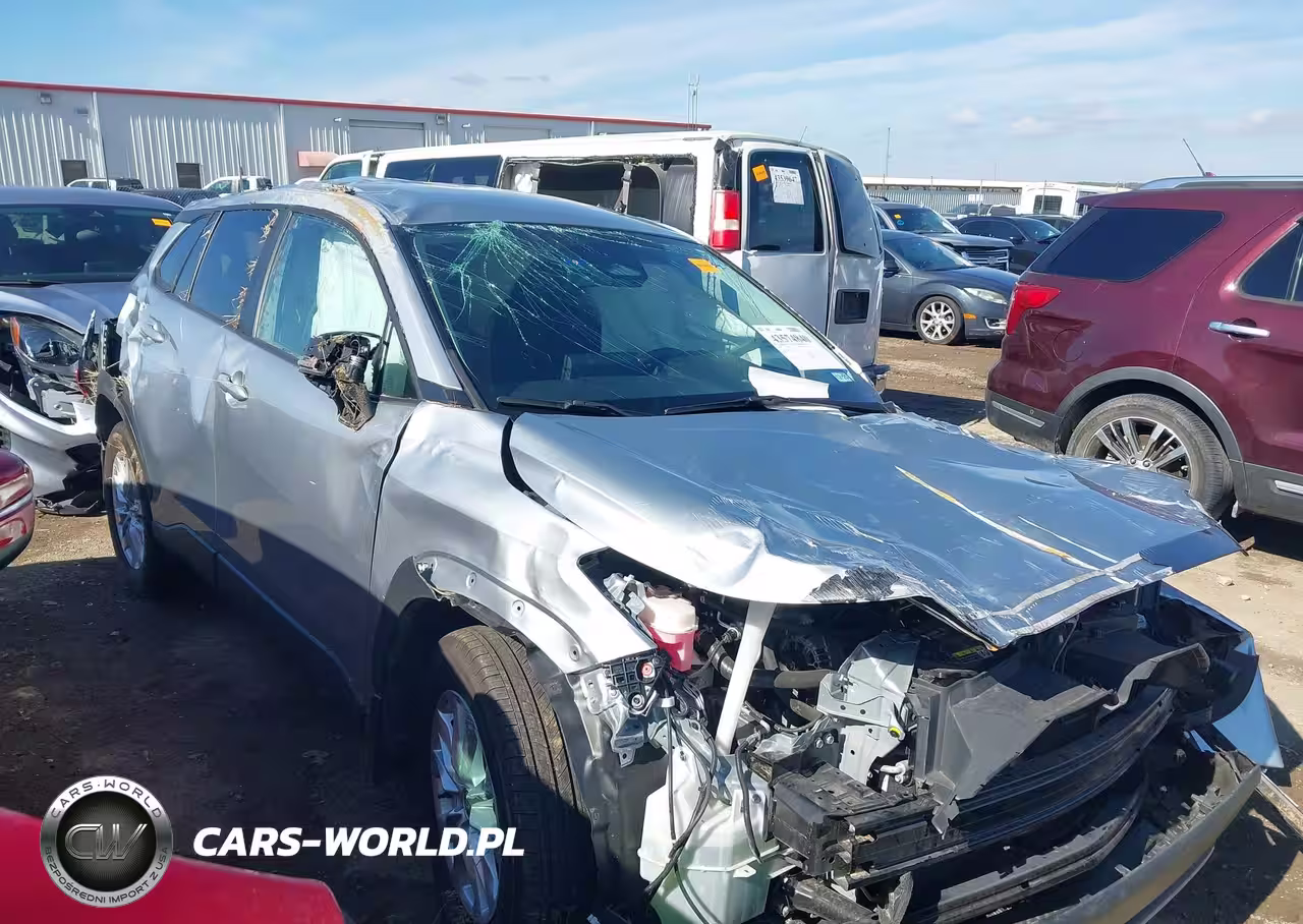 2024 Toyota Corolla Cross Le